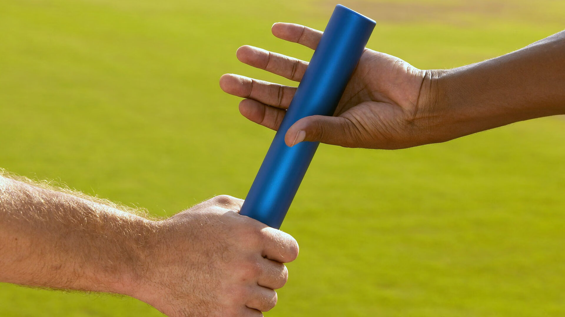 爱游戏体育-“华金·托比利亚的反应力与精准判断，为美洲狮队提供多重保障”